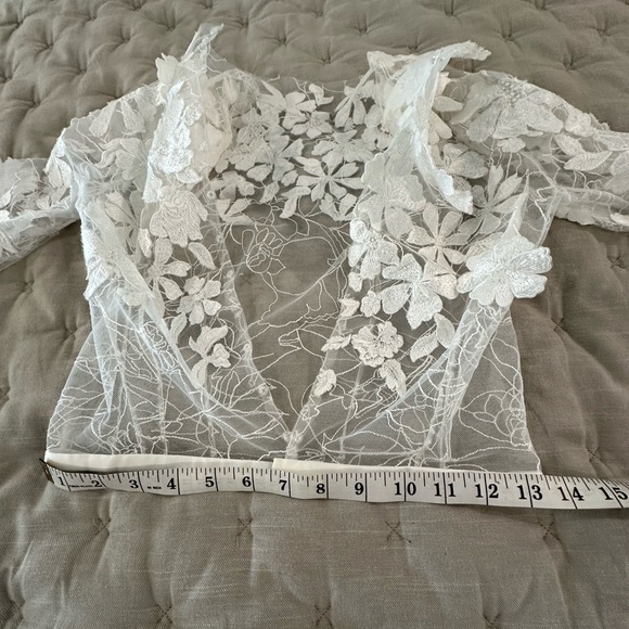 Mira Zwillinger Ness Topper - Picture 11 of 12